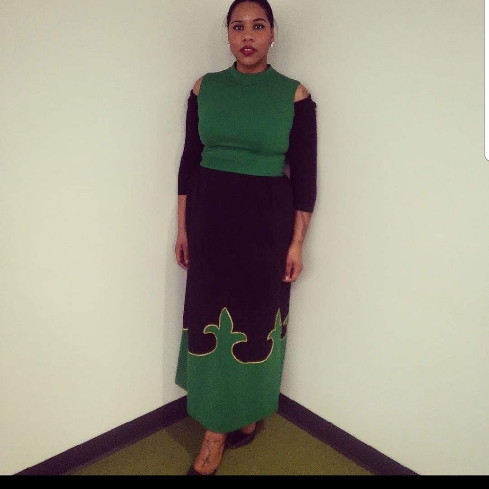 Black and green flur dress